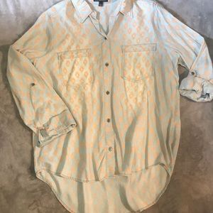 Cute leopard print top!